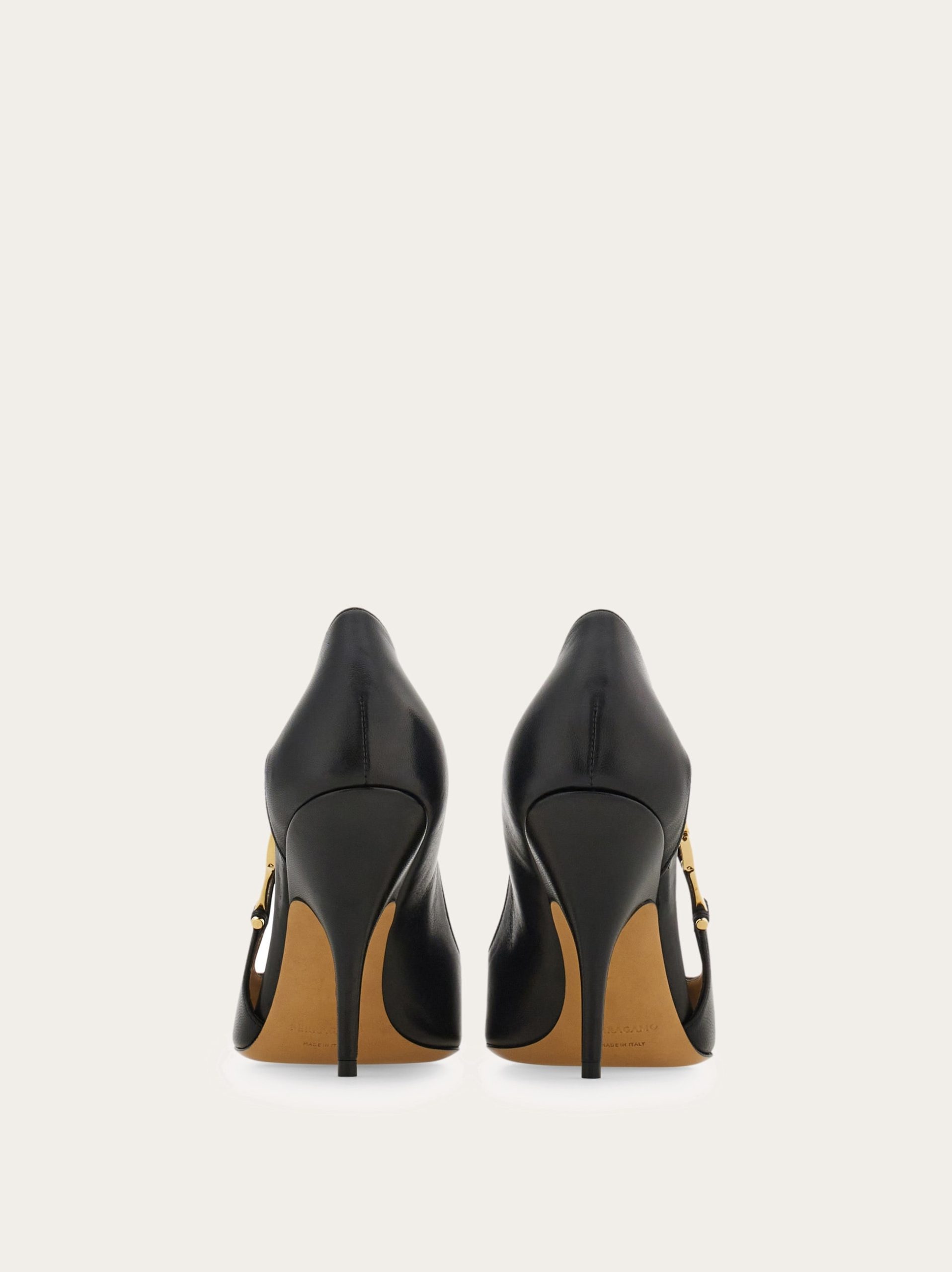 Ferragamo F buckle pump - Image 4